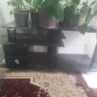 میز تلویزیون شیشه ای