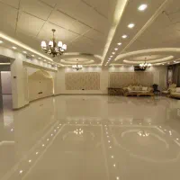 ۲۲۰ متری همکف پشت حاشیه  ملک آباد