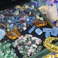 سنگ های قیمتی و پر انرژی و خواص جواهری