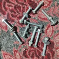 پیچ ومهره ۶۰ عدد نو  پیچ پایه چرخ خیاطی