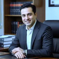 وکیل پایه یک دادگستری (خانواده ،ملکی)