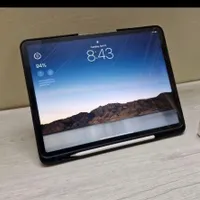 iPad Air wifi 5th بهمراه قلم اورجینال و کیف و گلس|تبلت|شیراز, عفیف‌آباد|دیوار