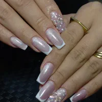 کاشت ناخن۳۵۰ ترمیم ۳۰۰ بافت مو ۱۵۰