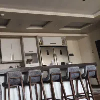 صندلی پایه بلند