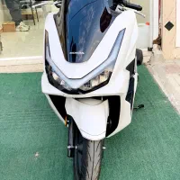 موتور سیکلت pcx و پاکشتی
