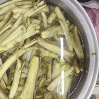 ترشی کنگر