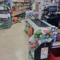صندوقدارخانم  یاجمع آوری فاکتور های اسنب