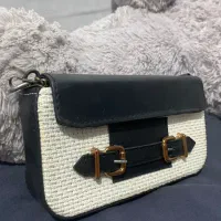 کیف سفید و مشکی
