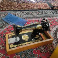 چرخ خیاطی قدیمی
