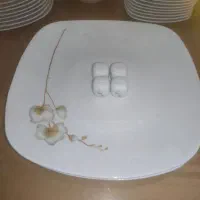 ظروف چینی ۱۲ نفره گل پنبه جنس درجه ۱