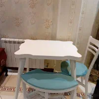 میزغذاخوری بسیارتمیزوشیک