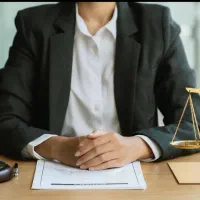 وکیل/خانواده/حقوقی/کیفری/حقوقی