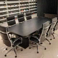 میز کنفرانس