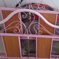 تخت خواب اهنی