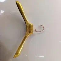 تعدادی چوب لباسی