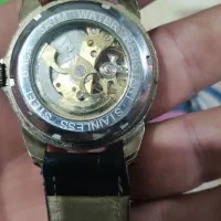 ساعت اتوماتیک اصل معاوضه بانقره ،یا ابزار برقی