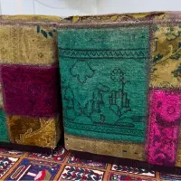 ۲ عدد صندلی فرش دستبافت