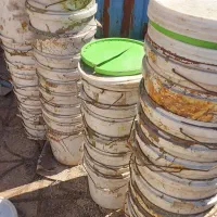سطل پلاستیکی