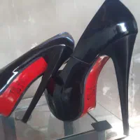 کفش مجلسی پاشنه دار