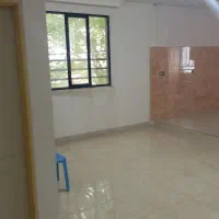 آپارتمان دو طبقه مجزا ومغازه در امیرآباد صفادشت
