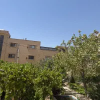 ویلایی سه طبقه قابل سکونت ارتفاع۴خیابان آذر شمالی