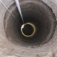 چاه کن بنا سیمانکار دیوار چینی