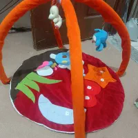 تشک بازی مخمل سالم وتمیز