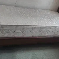 تخت یک نفره چوب گردو با تشک طبی