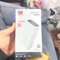 پاور بانک ۳۰ هزار Ako