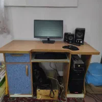 میز کامپیوتر
