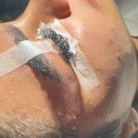 اکستنشن مژه و کاشت مژه