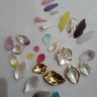 گلبرگ کریستالی