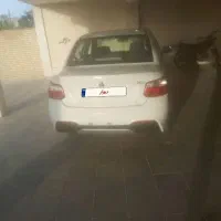 سواری ساینا است دوگانه