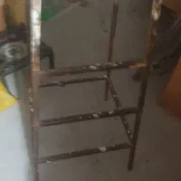 چهارپایه محکم