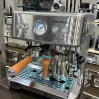 اسپرسوساز در انواع مدل نیمه صنعتی و خانگی