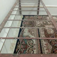 تخت آهنی جا رخت خواب