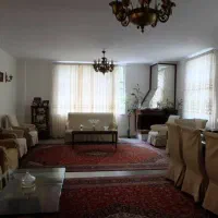 ۱۳۲ متر ۳خواب روبه آفتاب