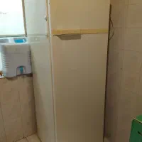 یخچال فیریزر آزمایش