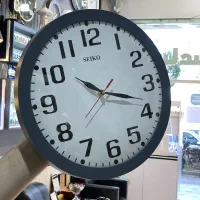 ساعت دیواری سیکو موتور کوارتز و آرام‌گرد