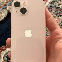 آیفون۱۳ سفید