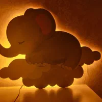 تابلو فیل به عنوان چراغ شب خواب