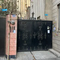 ۱۰۰ متر کلنگی مناسب سکونت و مشاغل