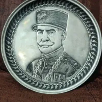 دیوار کوب مسی قلم زنی شده قدیمی