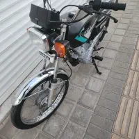 موتور هوندا مدل ۹۵ عروسک