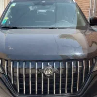 فروش یکدستگاه خودرو تیارا مکث موتور مدل 1402