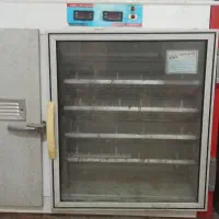 دستگاه جوجه کشی ۴۰۰ تایی مارک کاکل پری