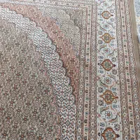 یک قطعه فرش بسیارتمیزوسالم۱۲متری