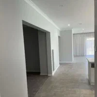 نقاشی ساختمان رنگین کمان