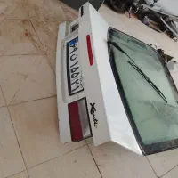موتور وبدنه پیکان وگیربگس شش دنده پیکان