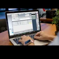 انجام کلیه امور مالیاتی و بیمه